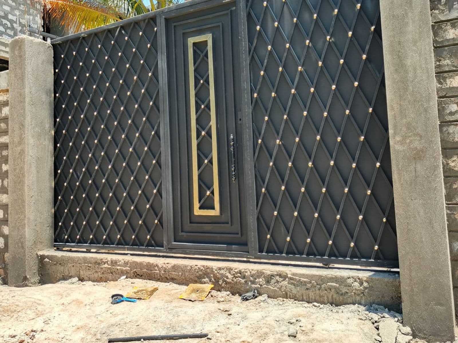 Steel entrance gate fabricated and installed by Josetec